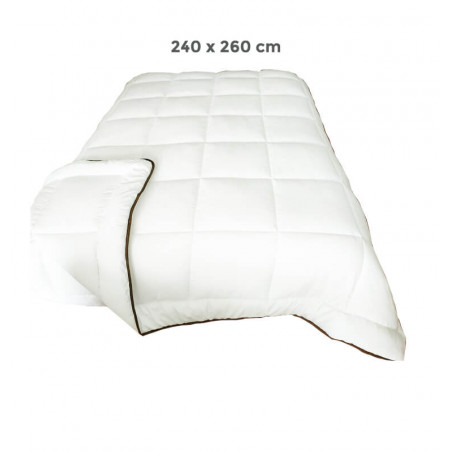 Couette blanche 240x260 cm en polyester