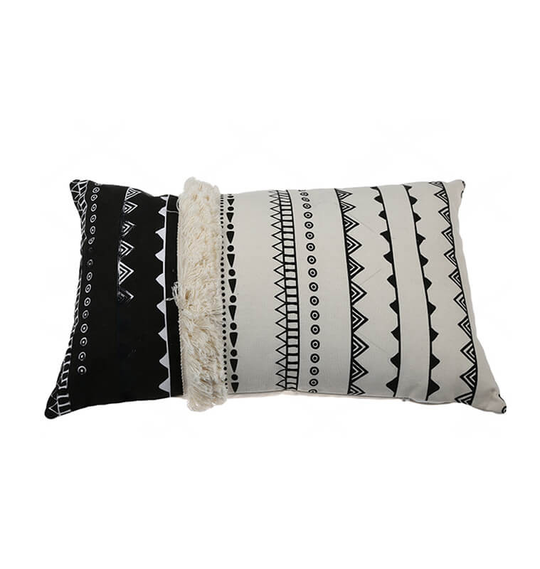 Coussin déco 30X50 cm multicolore blanc, gris et noir en polyester | Coussins déco , Dakar, Sénégal