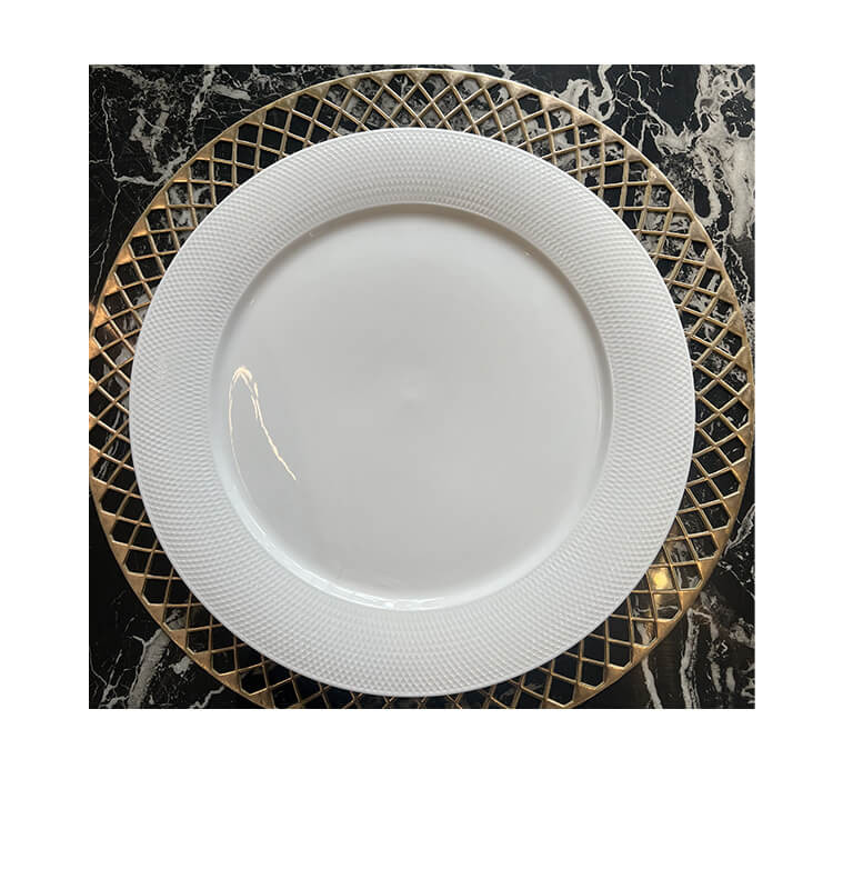 Assiette de présentation en porcelaine blanche 30 cm | Vaisselle en porcelaine blanche | 4 600 CFA , dakar, Sénégal