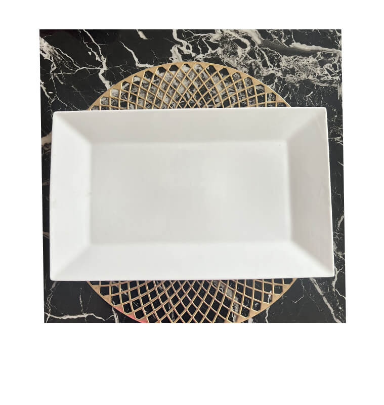 Plat en porcelaine blanche 38x23x2.3cm | Vaisselle en porcelaine blanche | 5 100 CFA , dakar, Sénégal