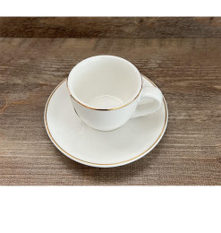 Tasse à expresso avec sous-tasse en porcelaine blanche bordure dorée – 90 ml | Vaisselle en porcelaine blanche | 2 500 CFA , ...