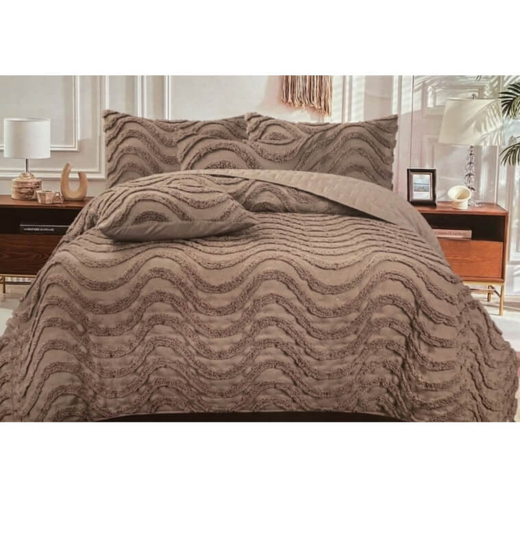 Couvre-lit jacquard microfibre taupe ( Couette 240x260 cm + 2 taies d'oreiller + 2 coussins ) | Linge de lit , Dakar, Sénégal