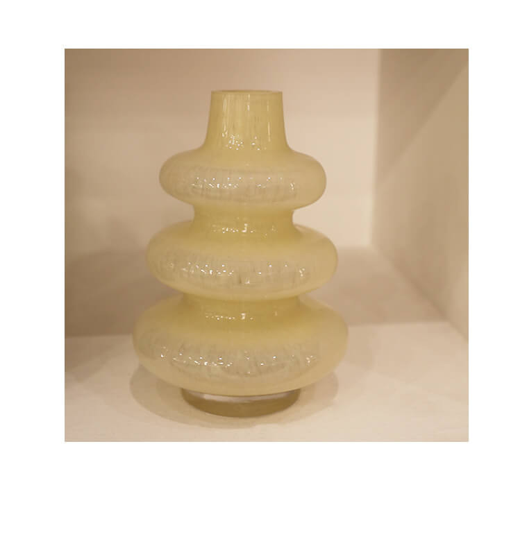 Vase en verre jaune 16x22 cm | Vases déco , Dakar, Sénégal