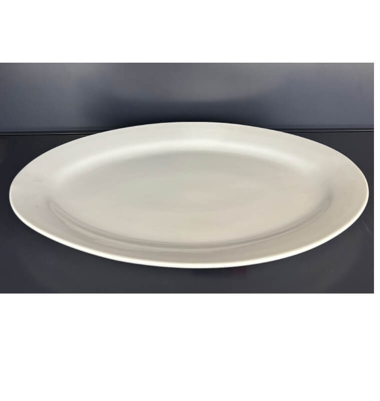 Assiette de présentation ovale en porcelaine blanche, 49x35x3cm | Assiettes de presentation | 9 000 CFA , dakar, Sénégal