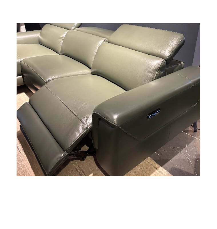 Salon d'angle en cuir vert foncé avec Mécanisme électrique | 2 910 000 CFA | à Dakar
