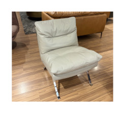 Fauteuil en cuir 100% gris, 68 x 81 x 82 cm | 780 000 CFA | à Dakar