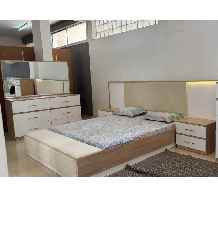 Chambre complète Casamia: Lit 180 x 200 cm + Dresser+Miroir+2 Chev+ Arm 6 portes | 1 700 000 CFA | à Dakar