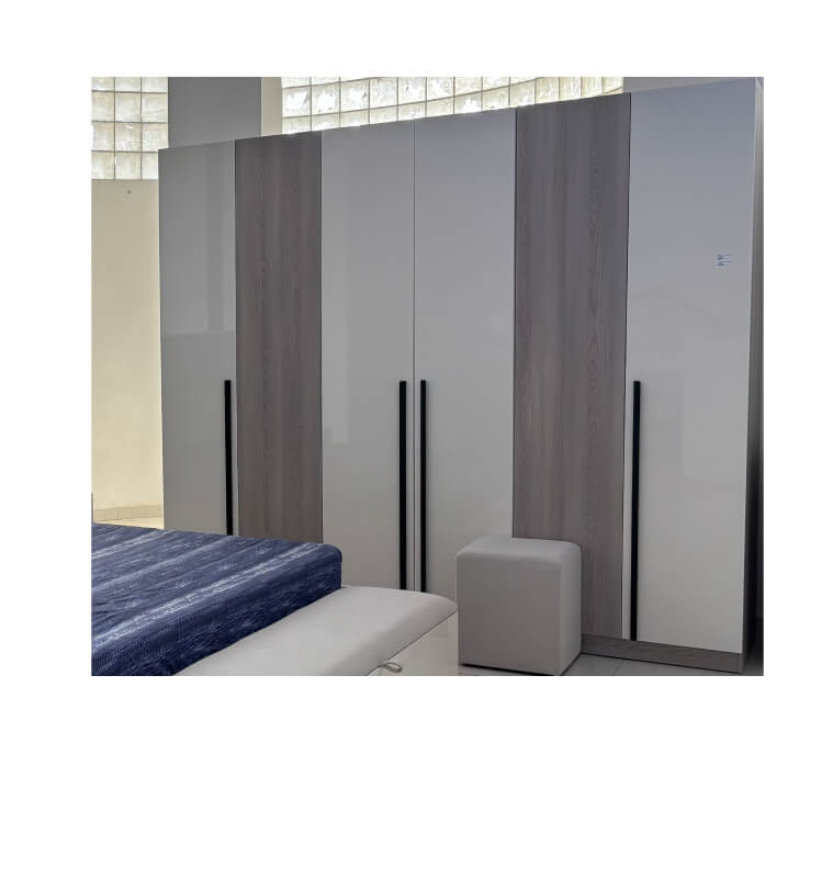 Chambre complète grise : Lit 180 x 200 + commode + Miroir + 2 Chevets + pouf + armoire | 1 820 000 CFA | à Dakar