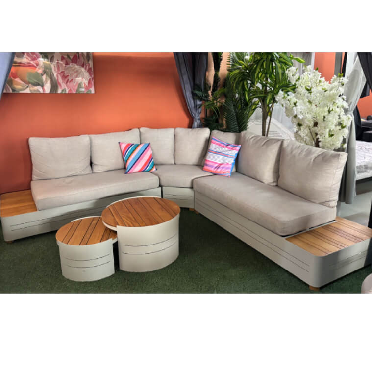 Salon d’angle jardin en alu et teak + coussins waterproof + 2 tables basses | Salons de jardin | 1 575 000 CFA , dakar, Sénégal