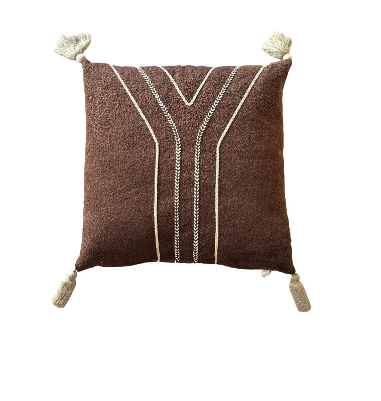 Coussin déco 45 x 45 cm marron à motifs graphiques | Coussins déco , Dakar, Sénégal