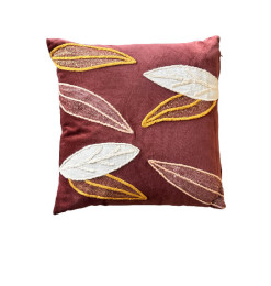 Coussin déco 45 x 45 cm multicolore à motifs brodés | Coussins déco , Dakar, Sénégal