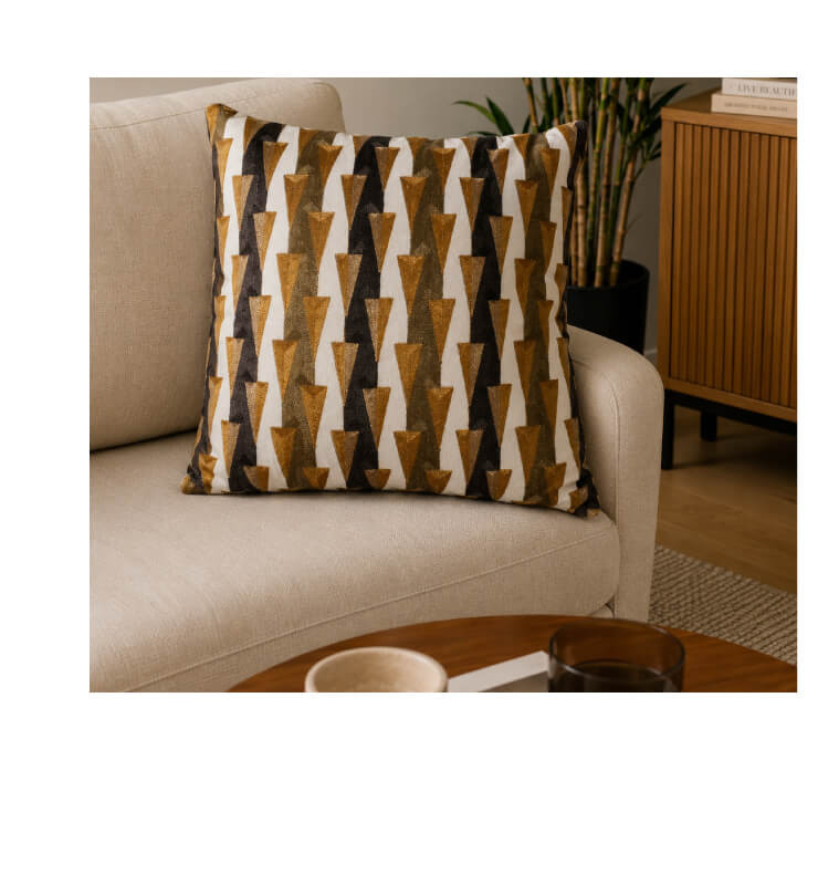 Coussin déco 45 x 45 cm ocre et marron 100 % coton, garnissage 470 g | Coussins déco , Dakar, Sénégal