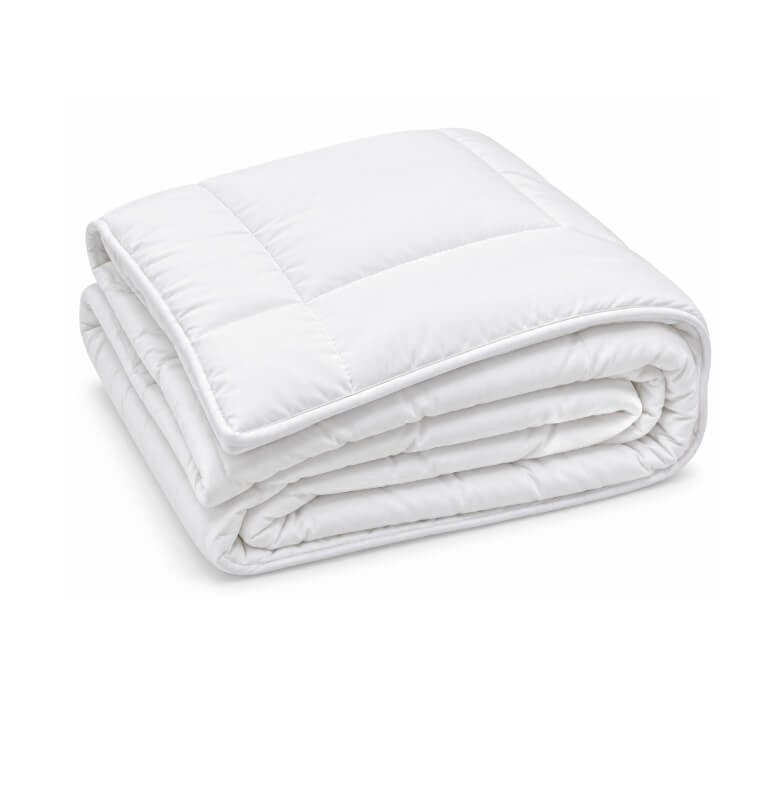 Couette blanche 220 x 240 cm, motifs carreaux | Linge de lit , Dakar, Sénégal
