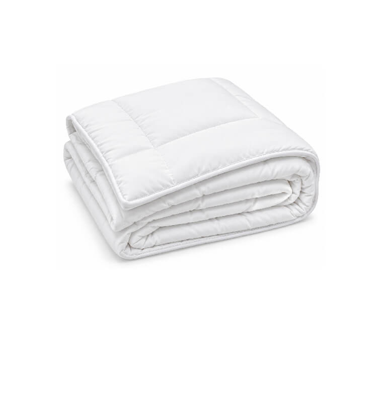 Couette blanche 140 x 200 motifs carreaux | Linge de lit , Dakar, Sénégal